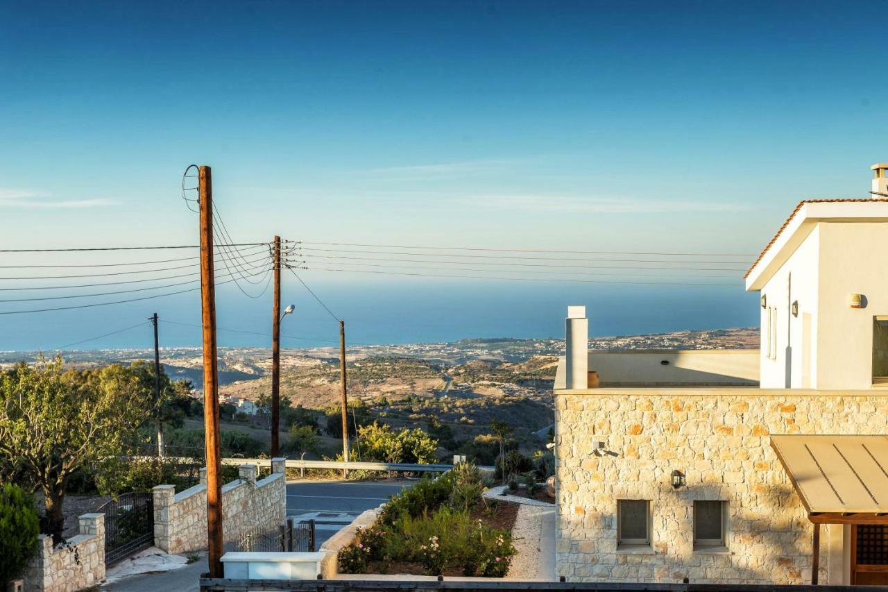 Villa Nikolina Dhrousha Buitenkant foto